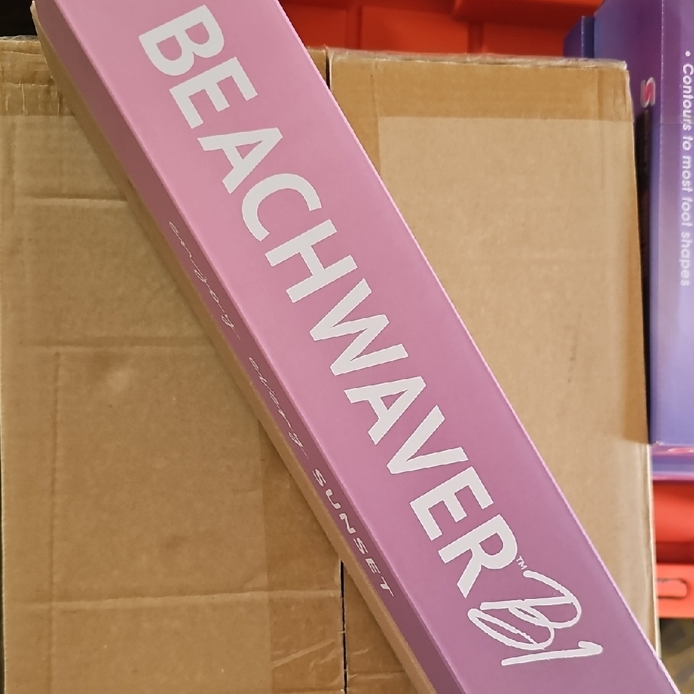 The Beachwaver Co. Hair Accessory in Pink